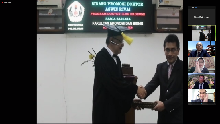 ANALISIS DAMPAK KEPEMILIKAN ASING DAN NEGARA ASAL TERHADAP PROFITABILITAS, EFISIENSI DAN RSIKO KREDIK BANK DENGAN PENDIDIKAN AGENCY THEORY DAN RESOURCE-BASED THEORY