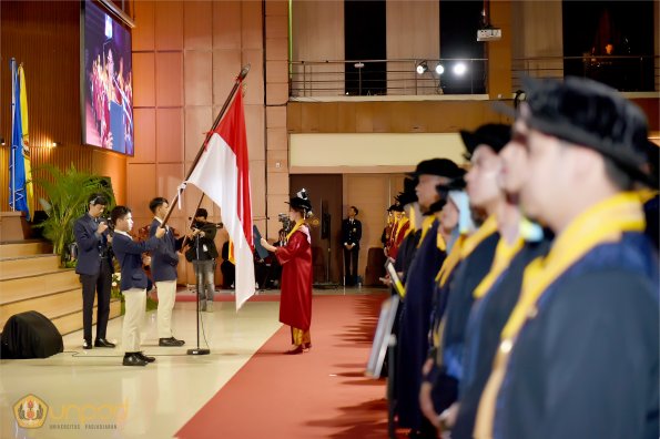 Wisuda Gelombang I TA 2024/2025